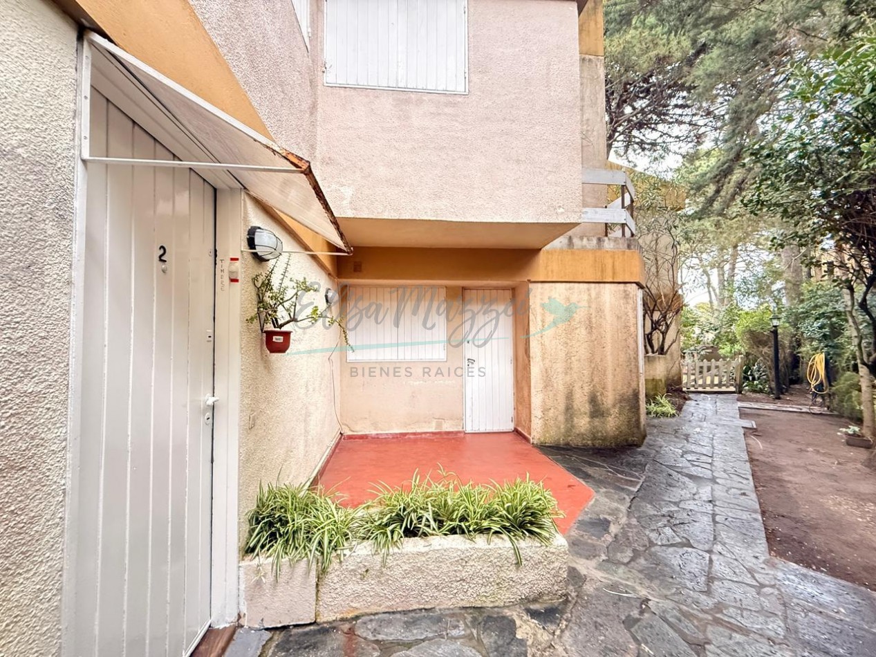 DUPLEX TRES AMBIENTES EN VENTA - PINAMAR