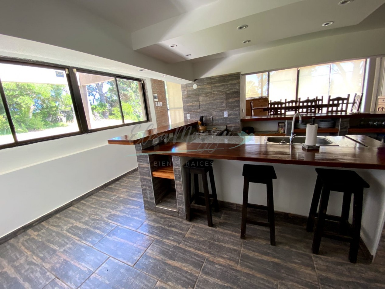 CASA EN ALQUILER - PINAMAR VERANO 2026 - CERCA DEL MAR