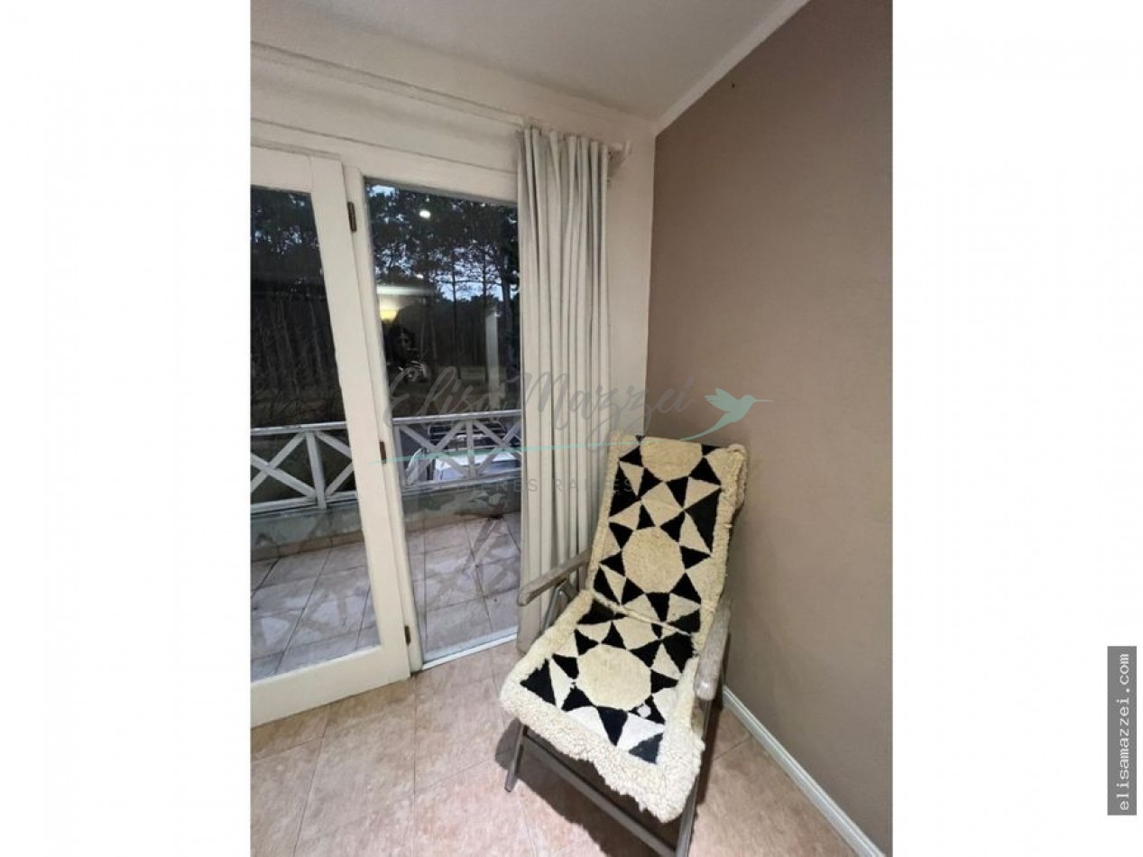 CASA EN VENTA - PINAMAR