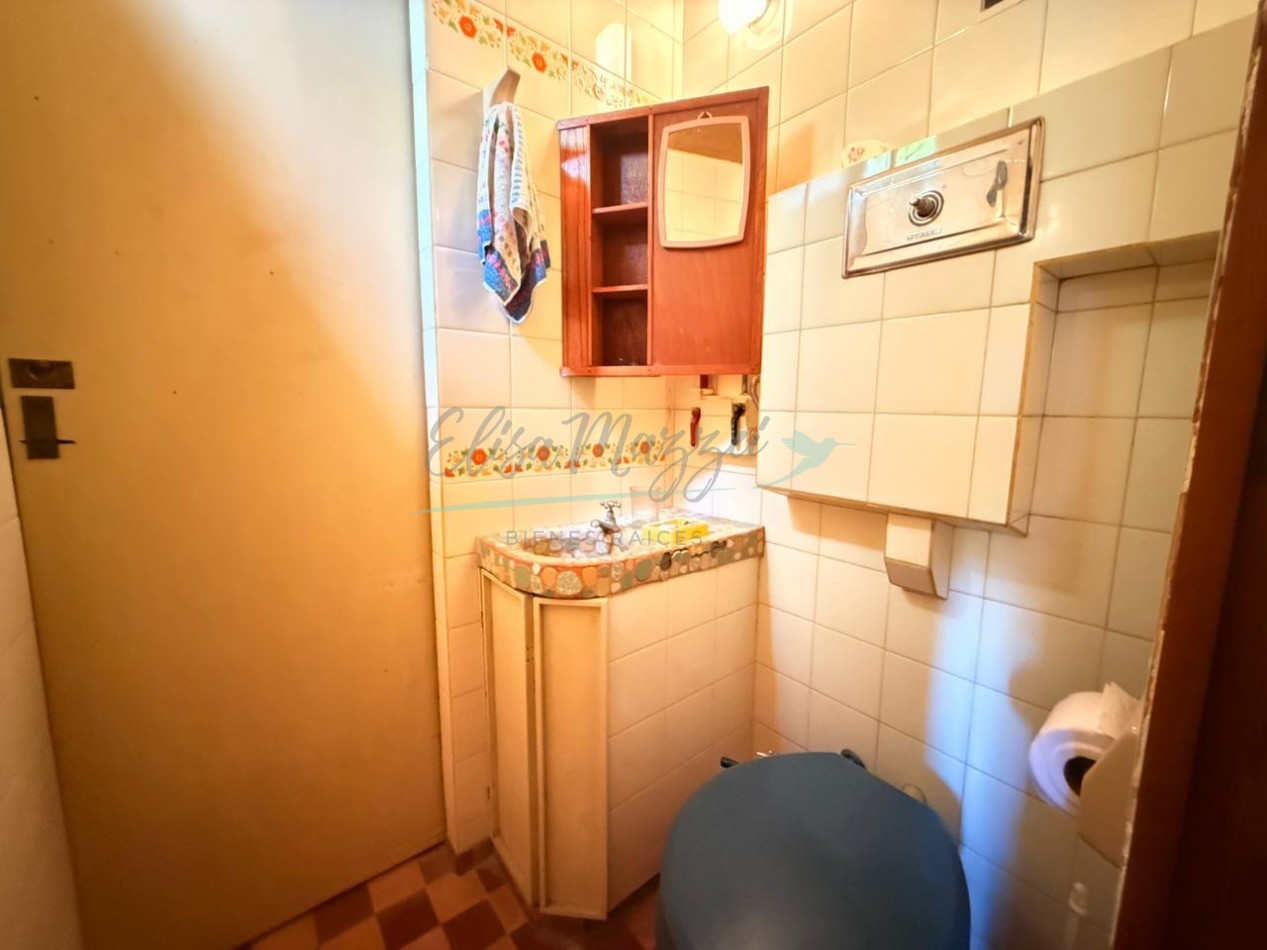 CASA EN VENTA - A METROS DEL MAR - VALERIA DEL MAR