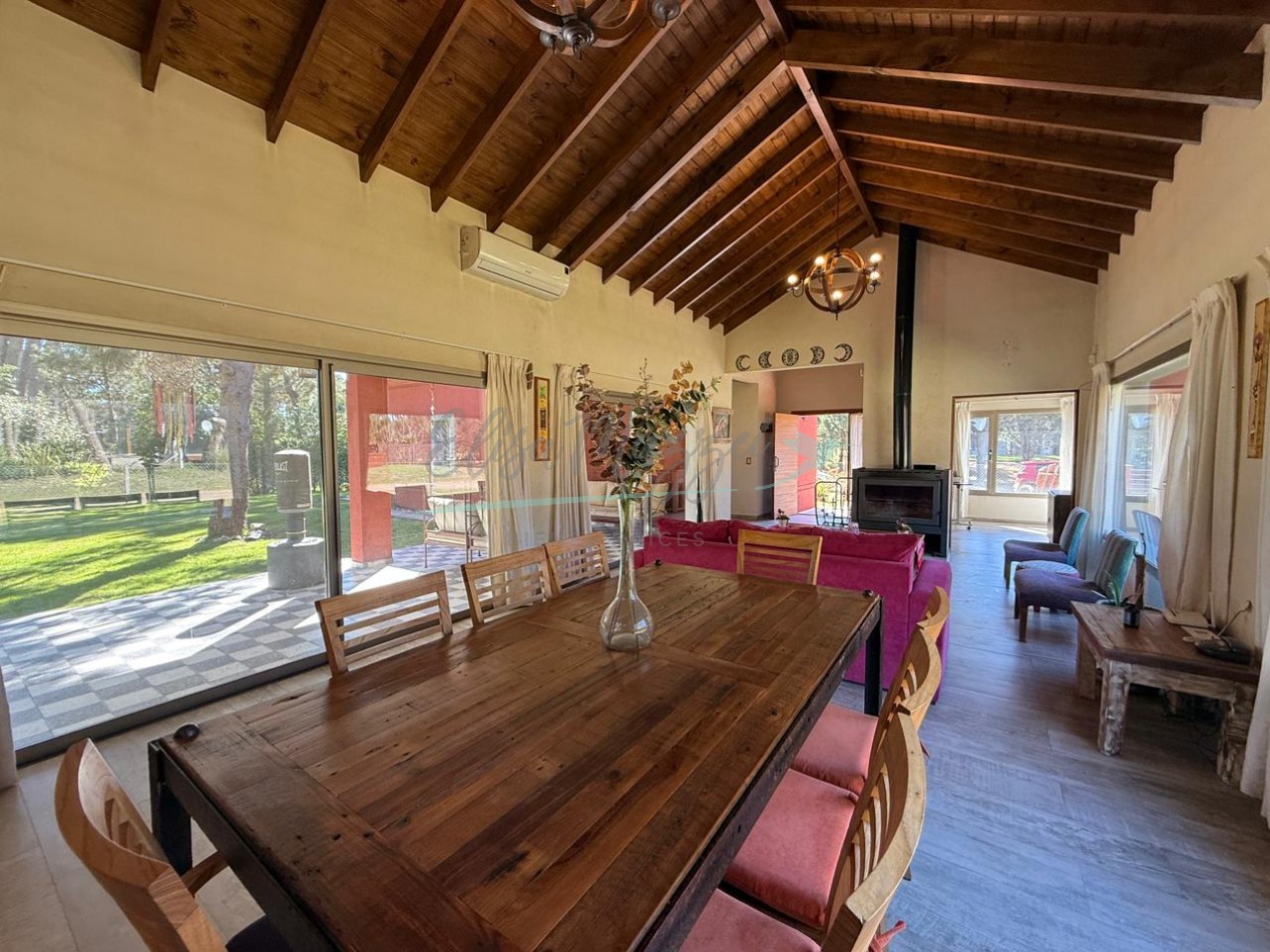 CASA EN VENTA ZONA ALAMOS - PINAMAR 