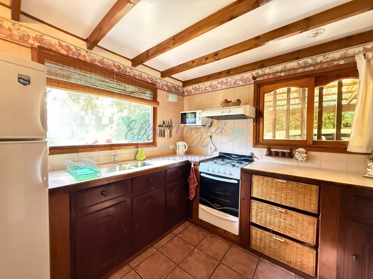 CASA EN VENTA - MAR DE LAS PAMPAS