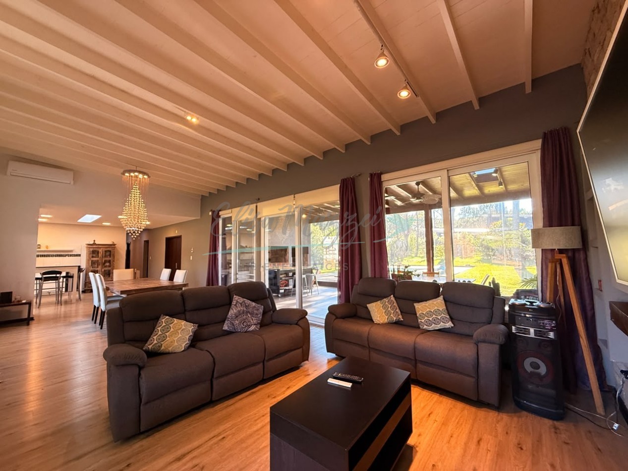 CASA EN ALQUILER ANUAL - LA HERRADURA PINAMAR