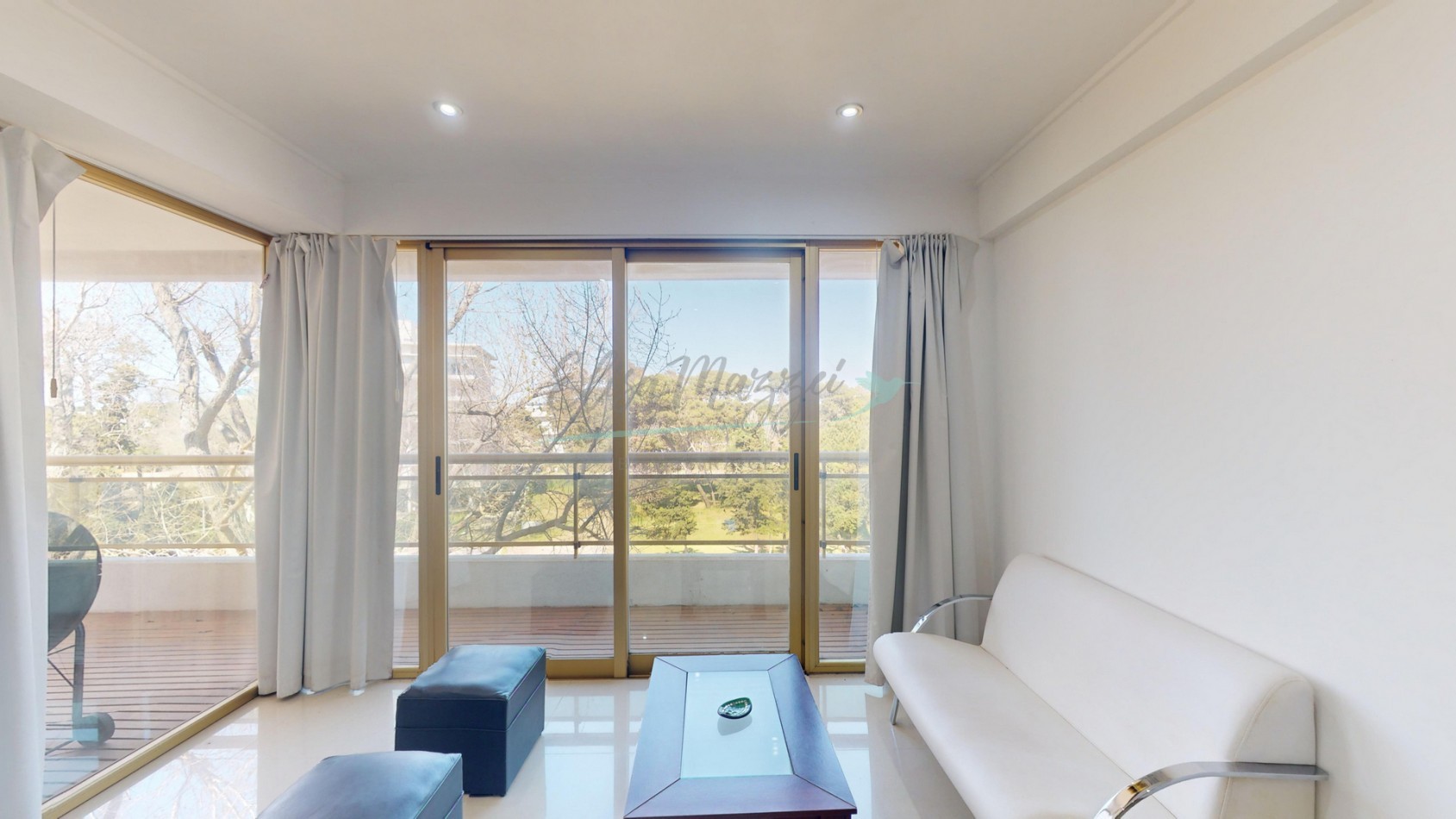 DEPARTAMENTO DOS AMBIENTES EN VENTA - PINAMAR
