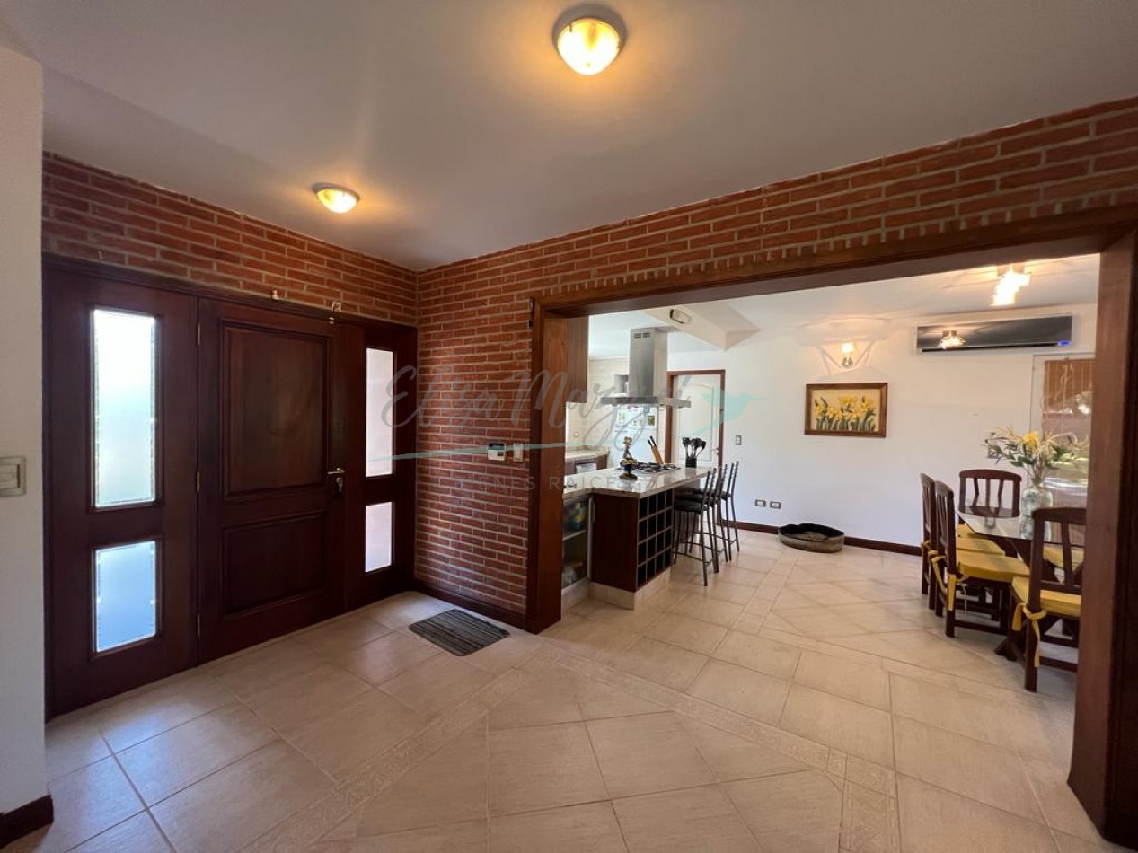 CASA EN VENTA - PINAMAR - FACILIDADES DE PAGO