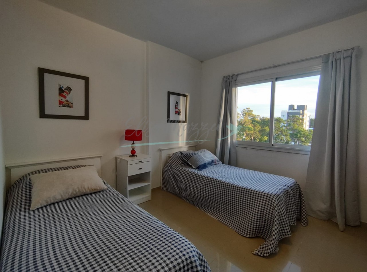DEPARTAMENTO TRES AMBIENTES EN VENTA - PINAMAR CENTRO