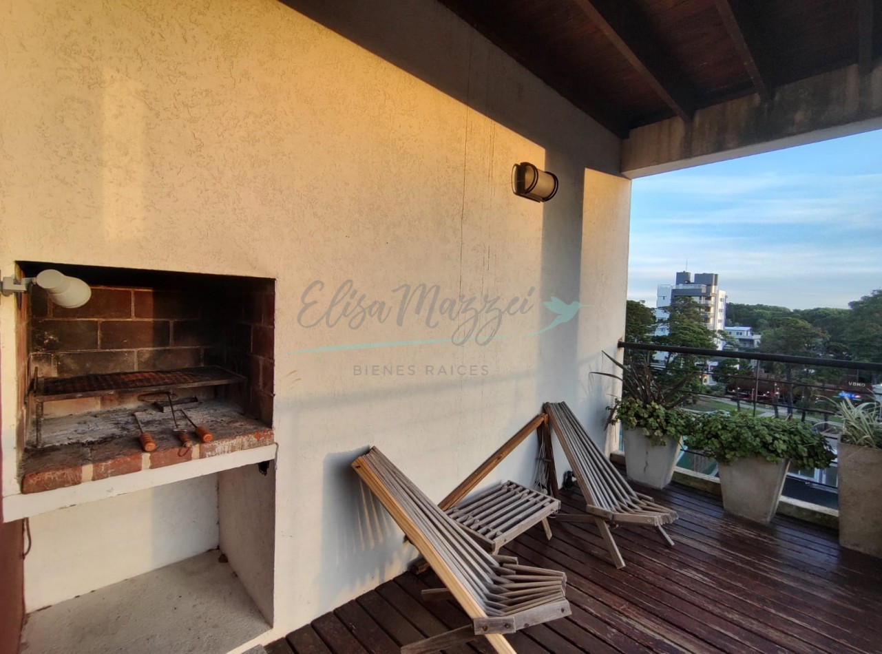 DEPARTAMENTO TRES AMBIENTES EN VENTA - PINAMAR CENTRO
