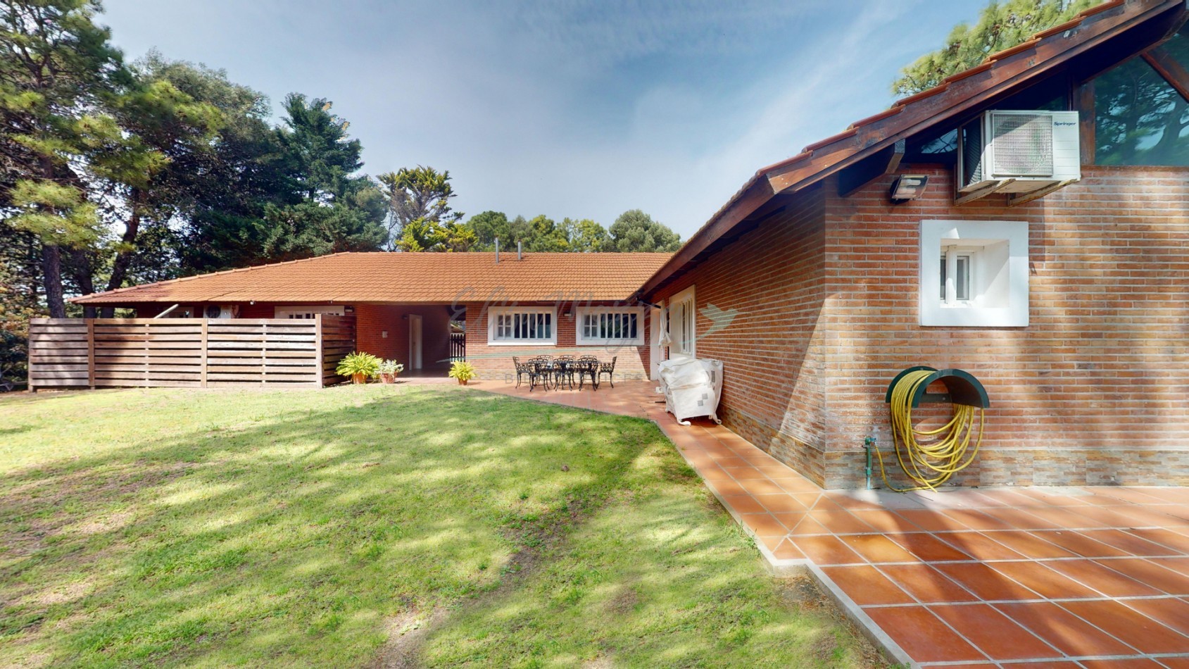 CASA EN ALQUILER - VERANO 2026 - PINAMAR