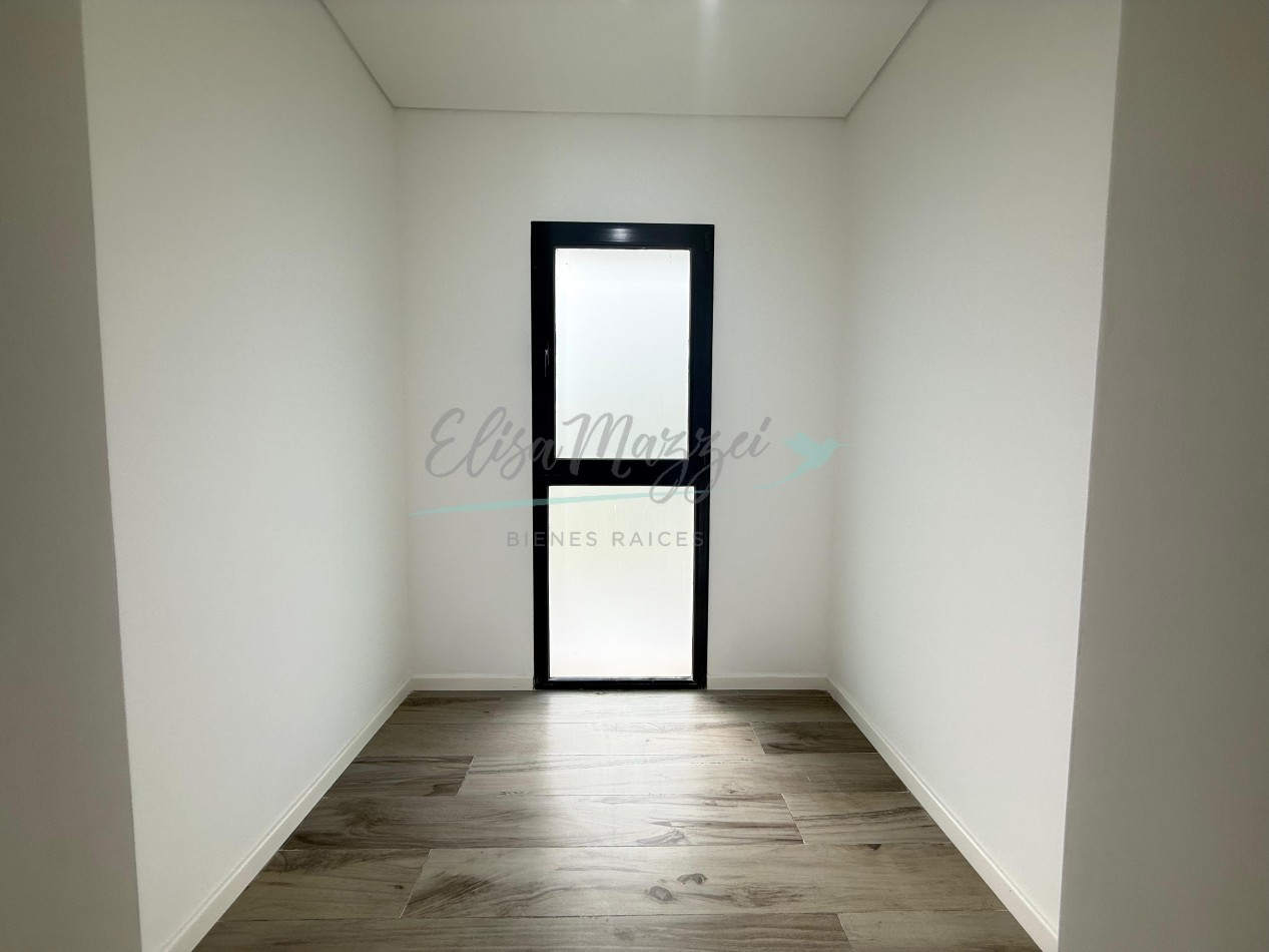 CASA EN VENTA - BARRIO LA VICTORIA - MADARIAGA
