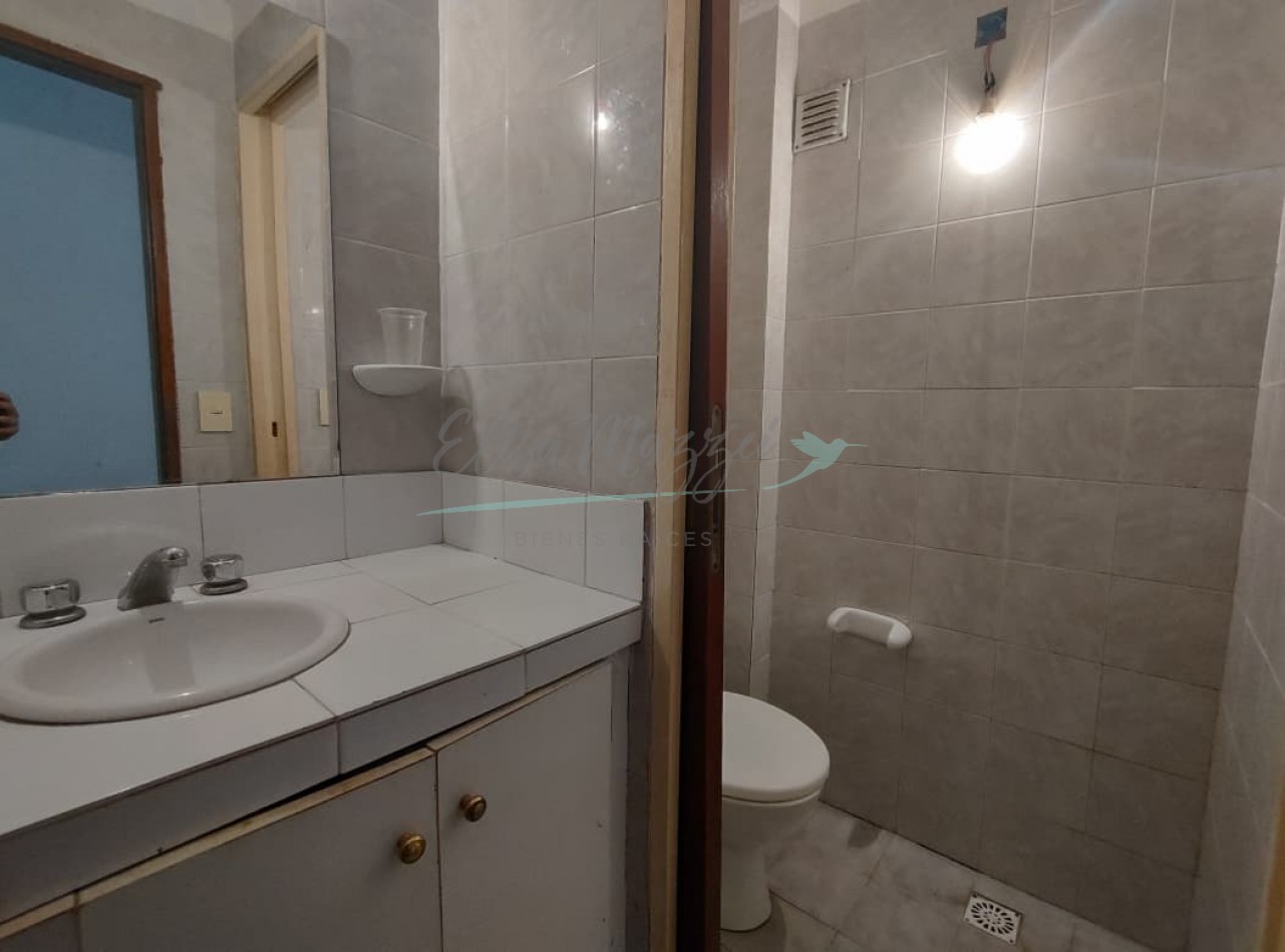 LOCAL EN ALQUILR - PINAMAR CENTRO