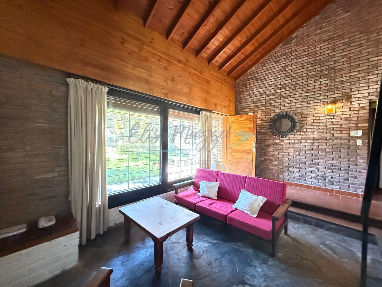 CASA TIPO PH EN VENTA - PINAMAR