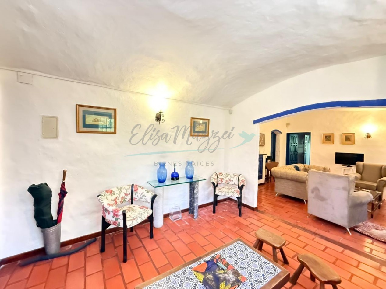 CASA EN VENTA - PINAMAR