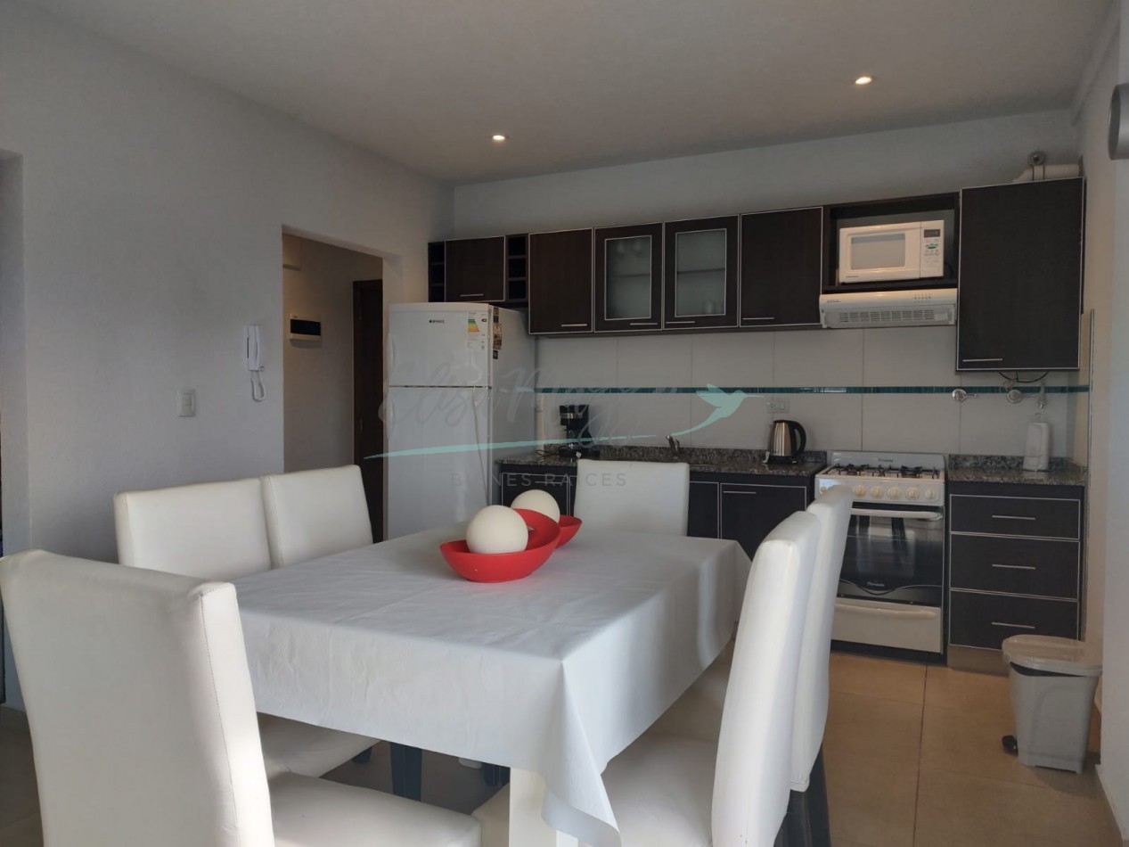 DEPARTAMENTO EN ALQUILER ANUAL - PINAMAR