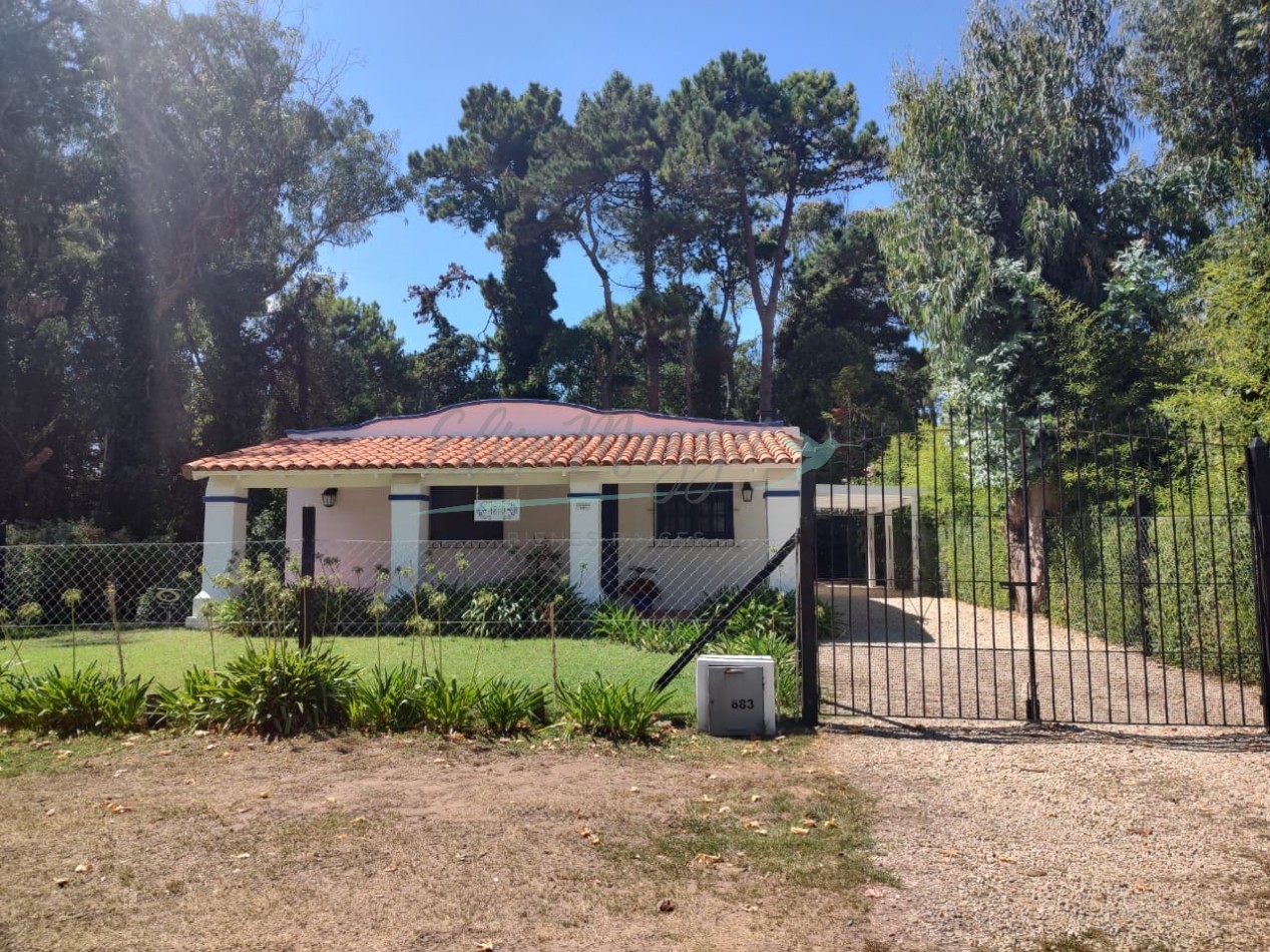 CASA EN VENTA - PINAMAR