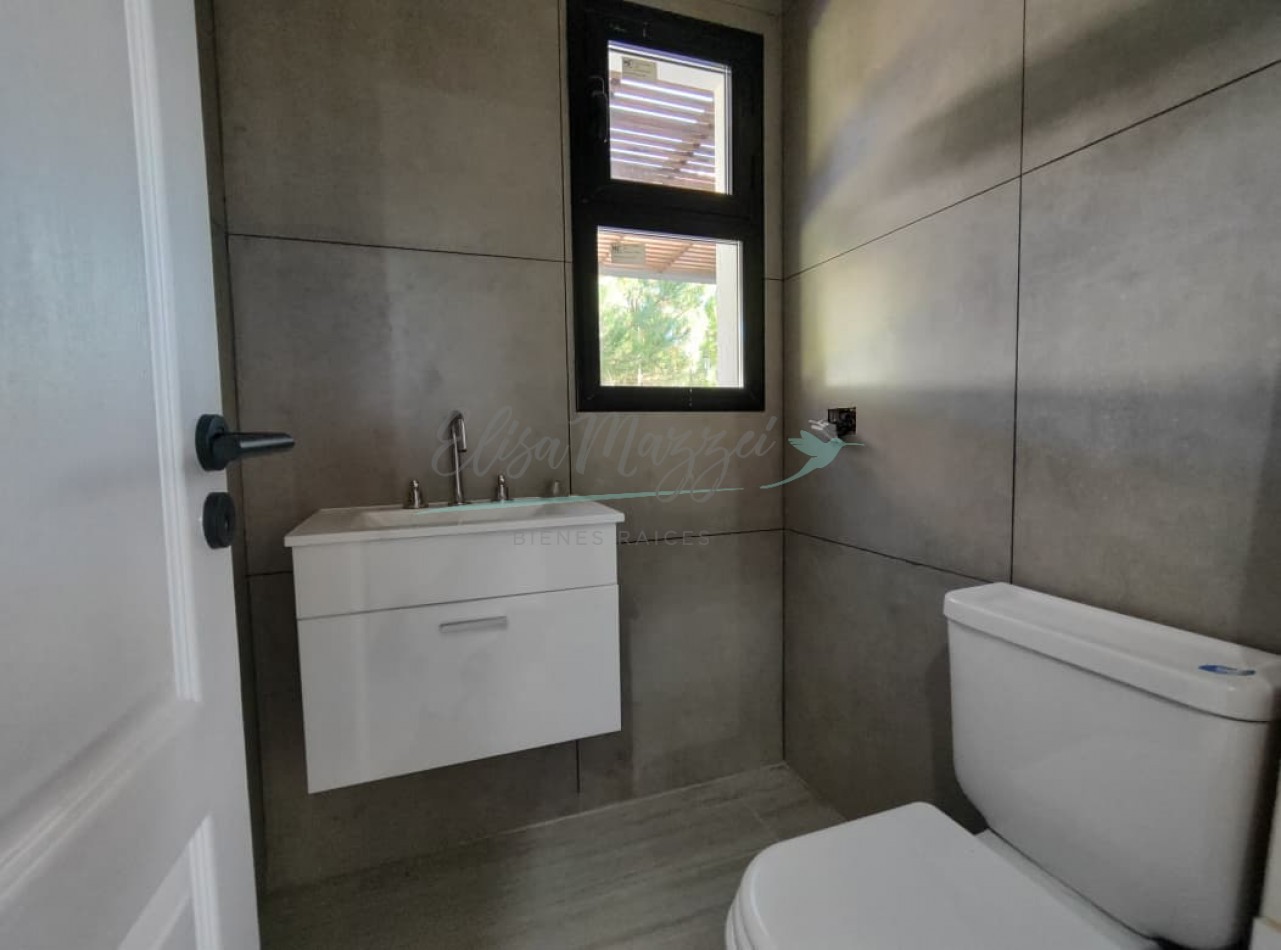 CASA EN VENTA CON FINANCIACION - PINAMAR