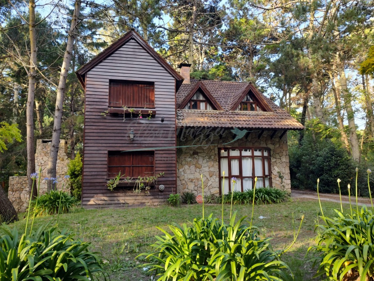 CASA EN ALQUILER - VALERIA DEL MAR