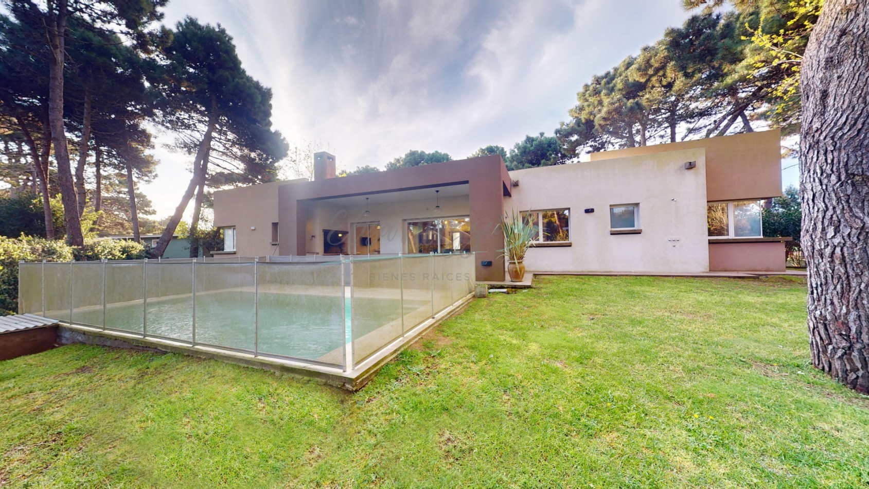 CASA EN ALQUILER - VERANO 2026 - PINAMAR