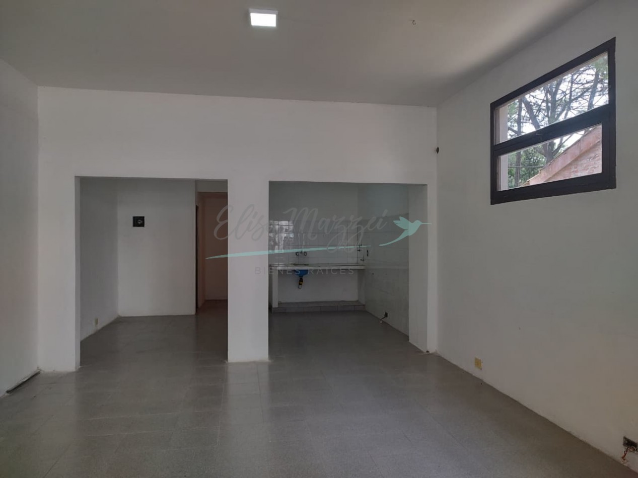 LOCAL EN ALQUILR - PINAMAR CENTRO