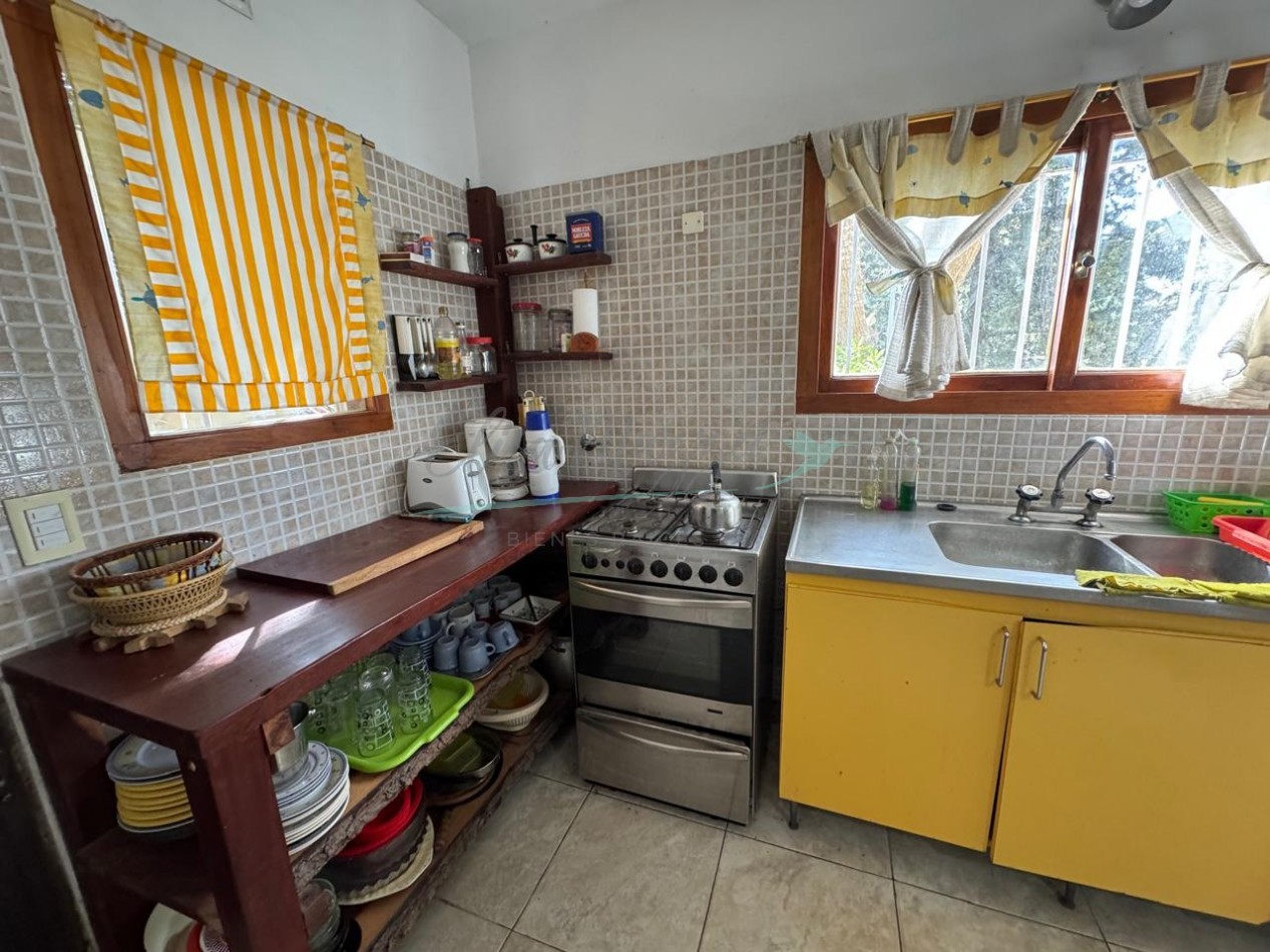 CASA EN VENTA - OSTENDE - PINAMAR 