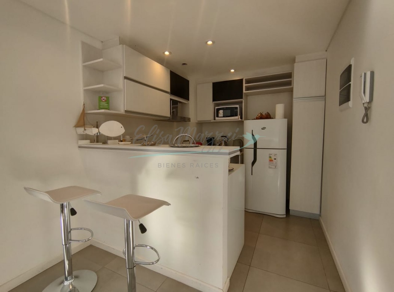 DEPARTAMENTO EN ALQUILER DOS AMBIENTES - PINAMAR CENTRO
