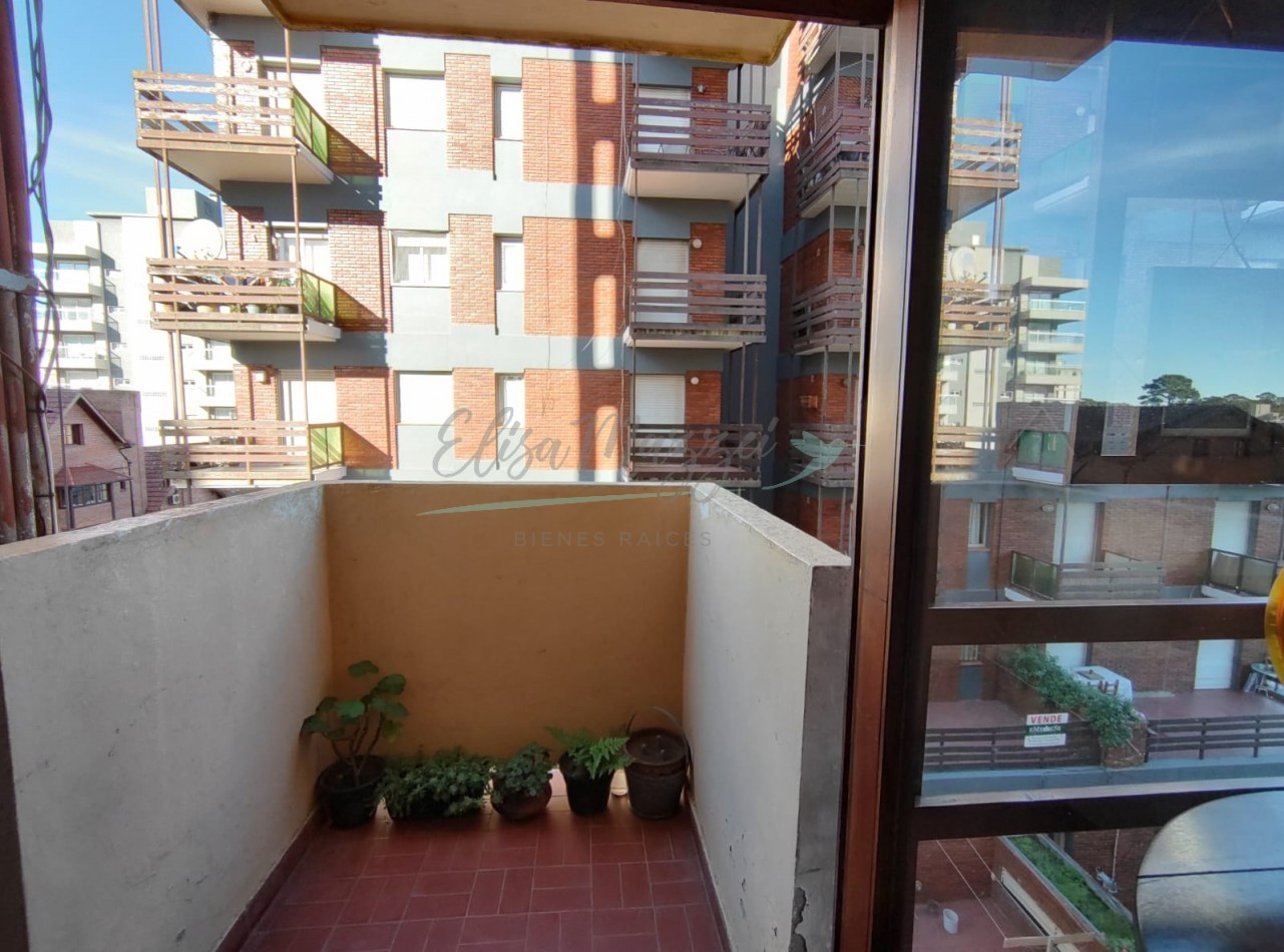 DEPARTAMENTO MONOAMBIENTE EN VENTA - PINAMAR CENTRO