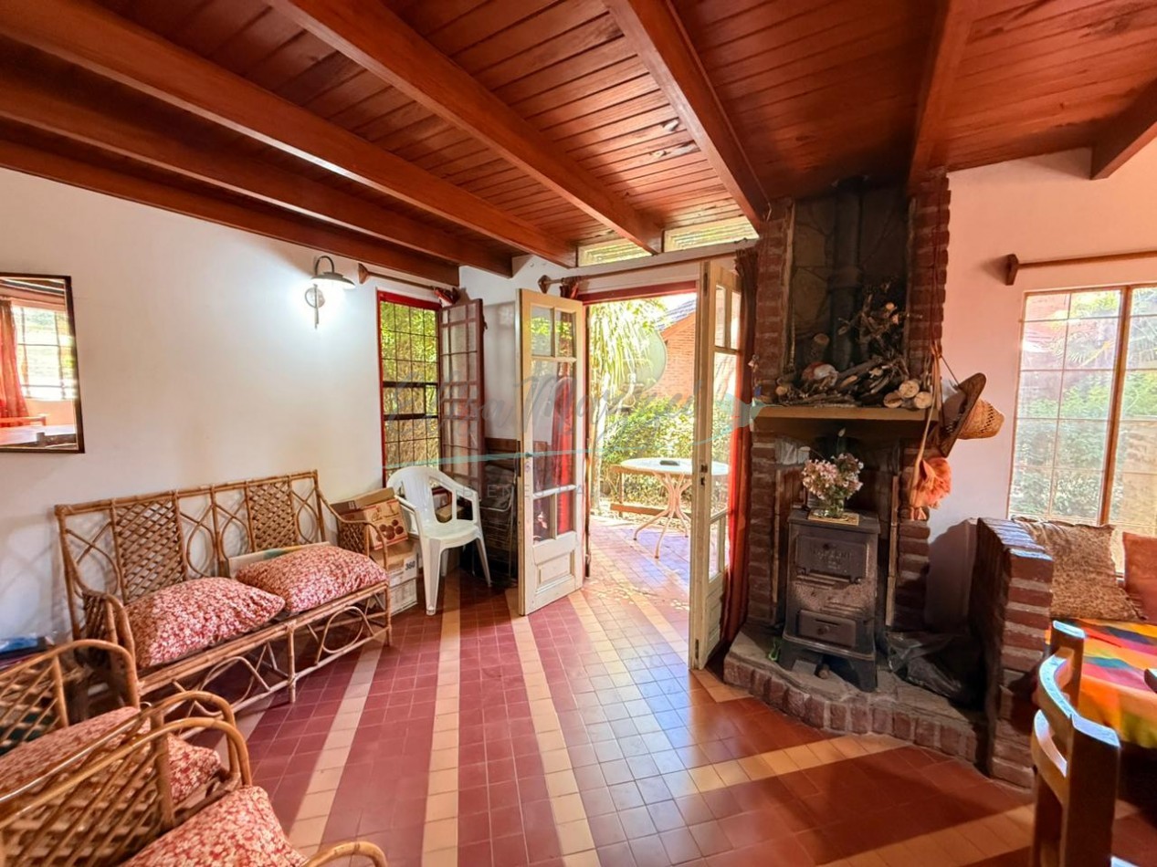 CASA EN VENTA - A METROS DEL MAR - VALERIA DEL MAR