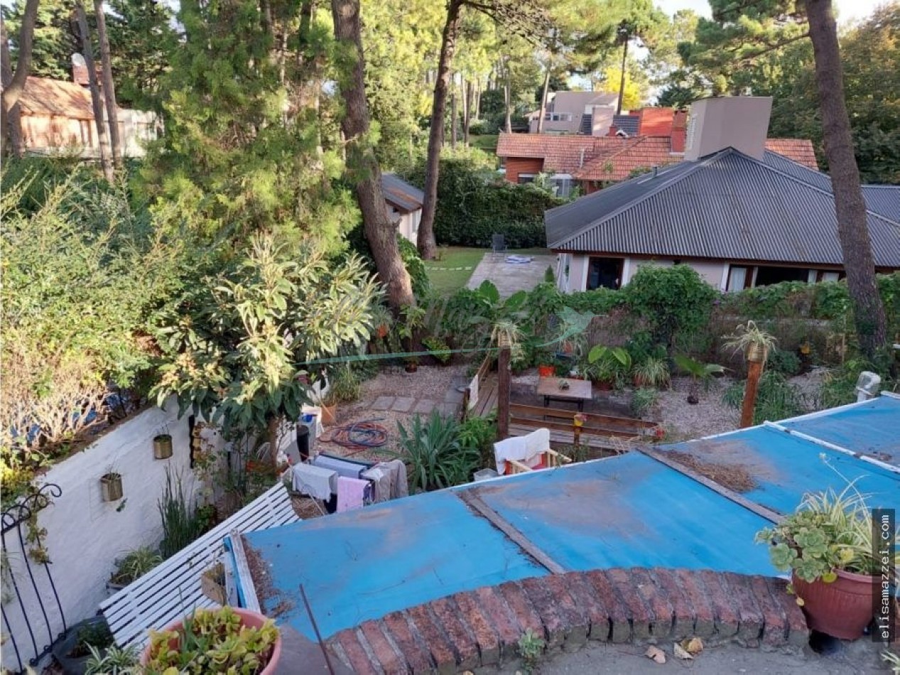 CASA EN VENTA - PINAMAR 