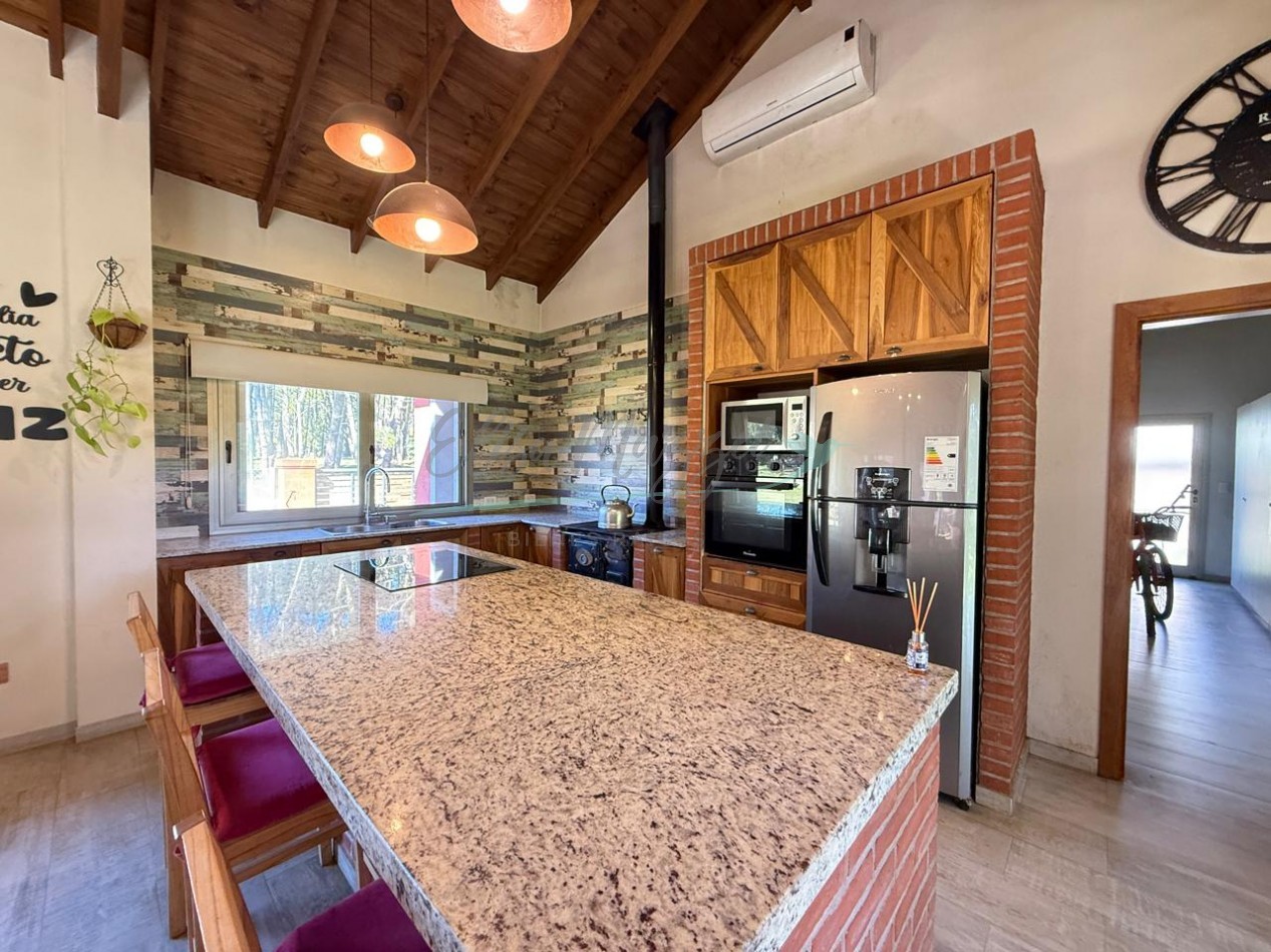 CASA EN VENTA ZONA ALAMOS - PINAMAR 