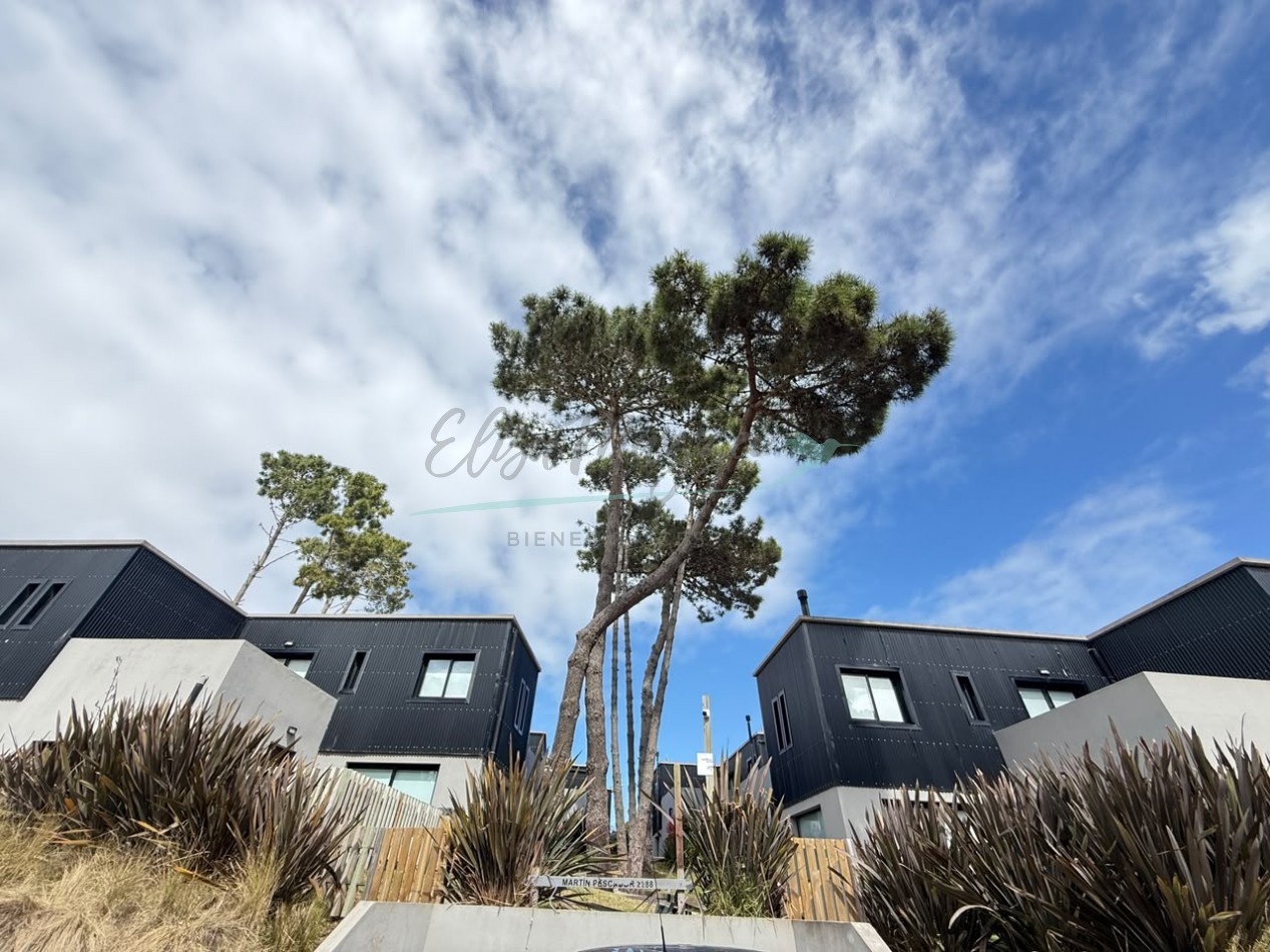 DUPLEX EN VENTA - PINAMAR 