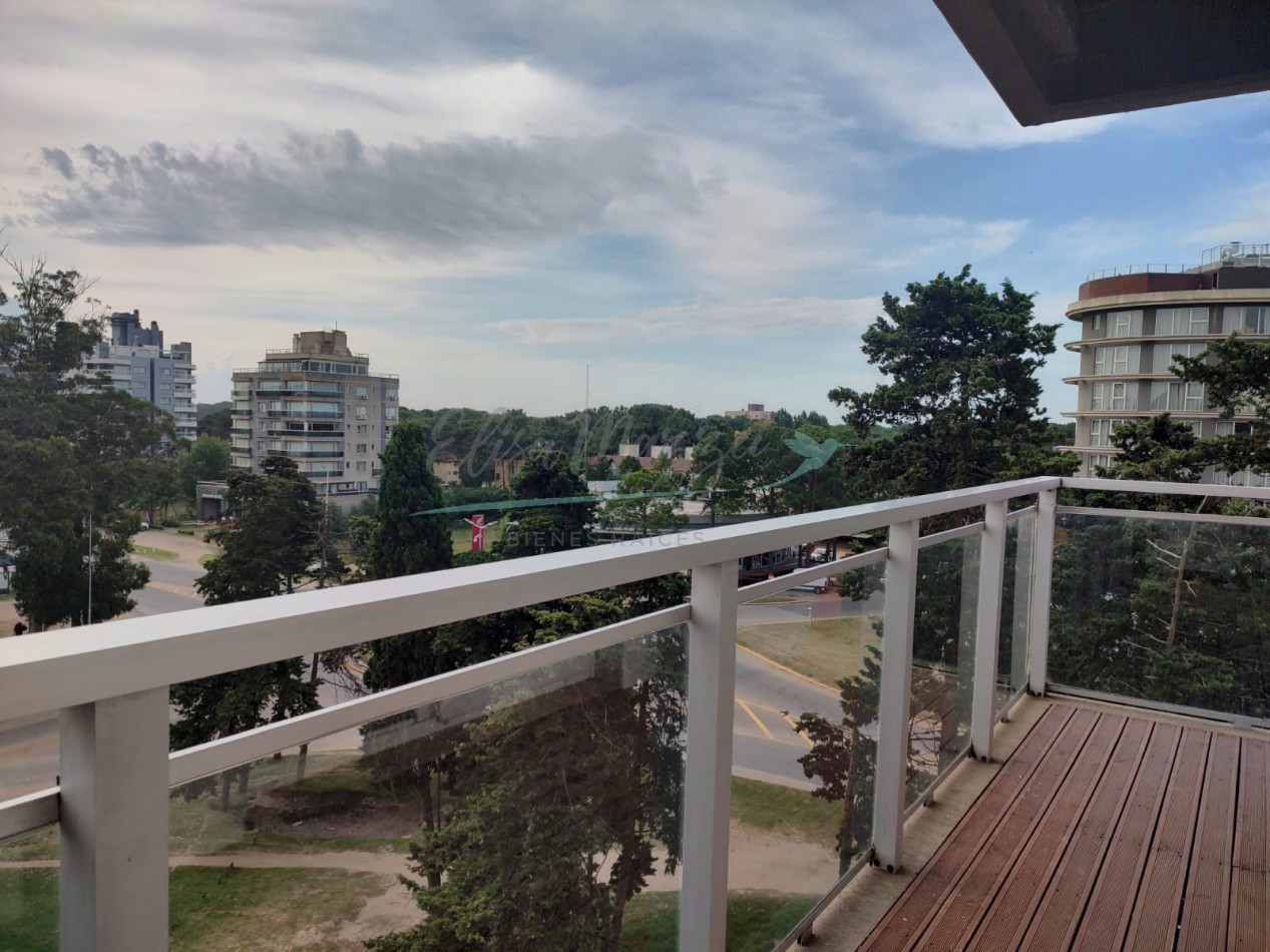 DEPARTAMENTO EN ALQUILER ANUAL - PINAMAR