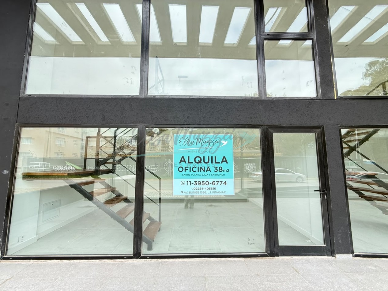 LOCAL EN ALQUILER - PINAMAR 