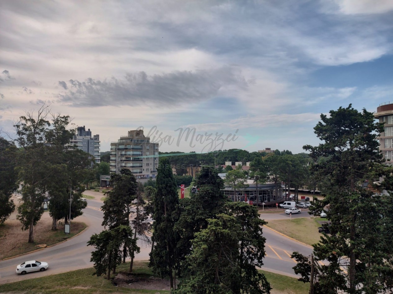 DEPARTAMENTO EN ALQUILER ANUAL - PINAMAR