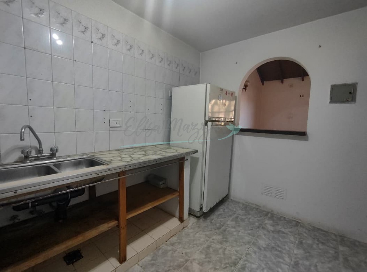 DEPARTAMENTO TRES AMBIENTES EN ALQUILER ANUAL - PINAMAR CENTRO