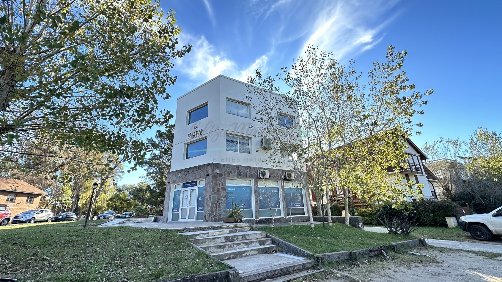 OFICINA EN ALQUILER - LOCAL EN PINAMAR CENTRO