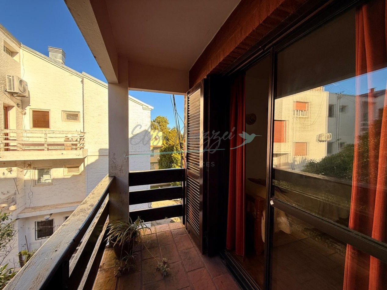 DEPARTAMENTO DOS AMBIENTES EN ALQUILER ANUAL - PINAMAR 
