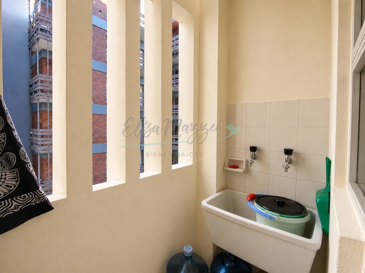 DEPARTAMENTO MONOAMBIENTE EN VENTA - PINAMAR CENTRO