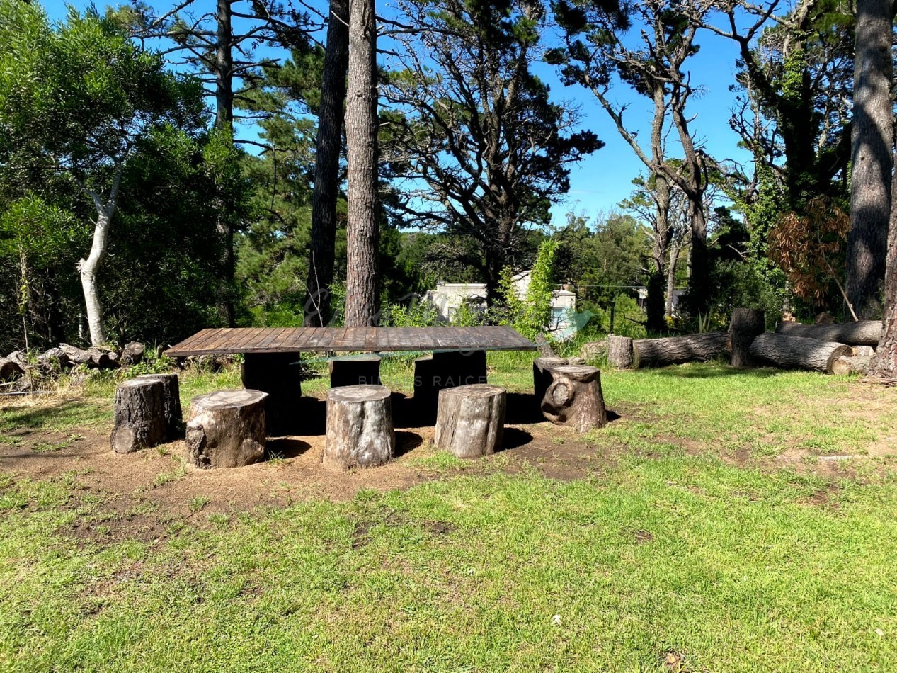 CASA EN VENTA - PINAMAR