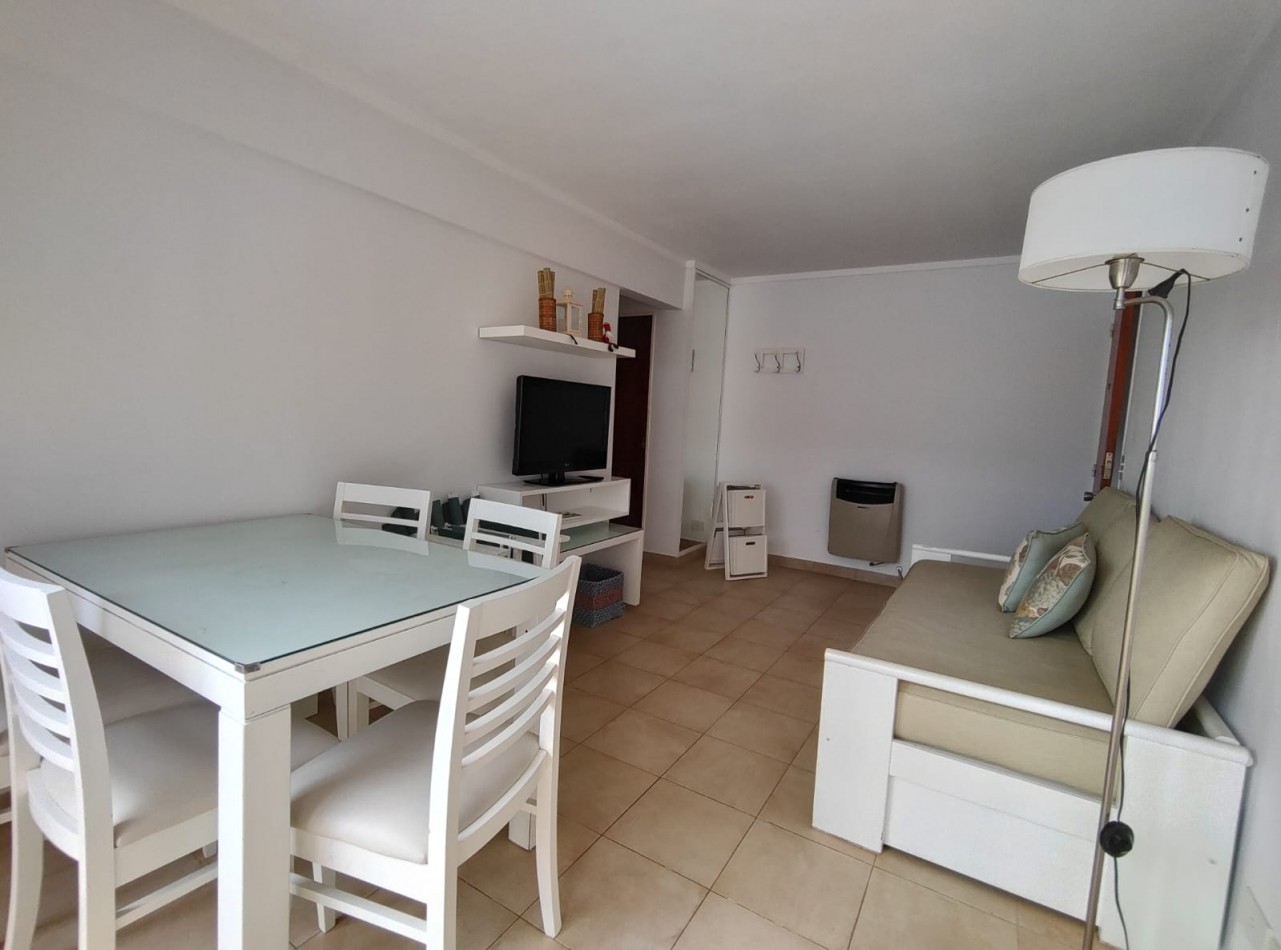 DEPARTAMENTO TRES AMBIENTES  EN VENTA - PINAMAR