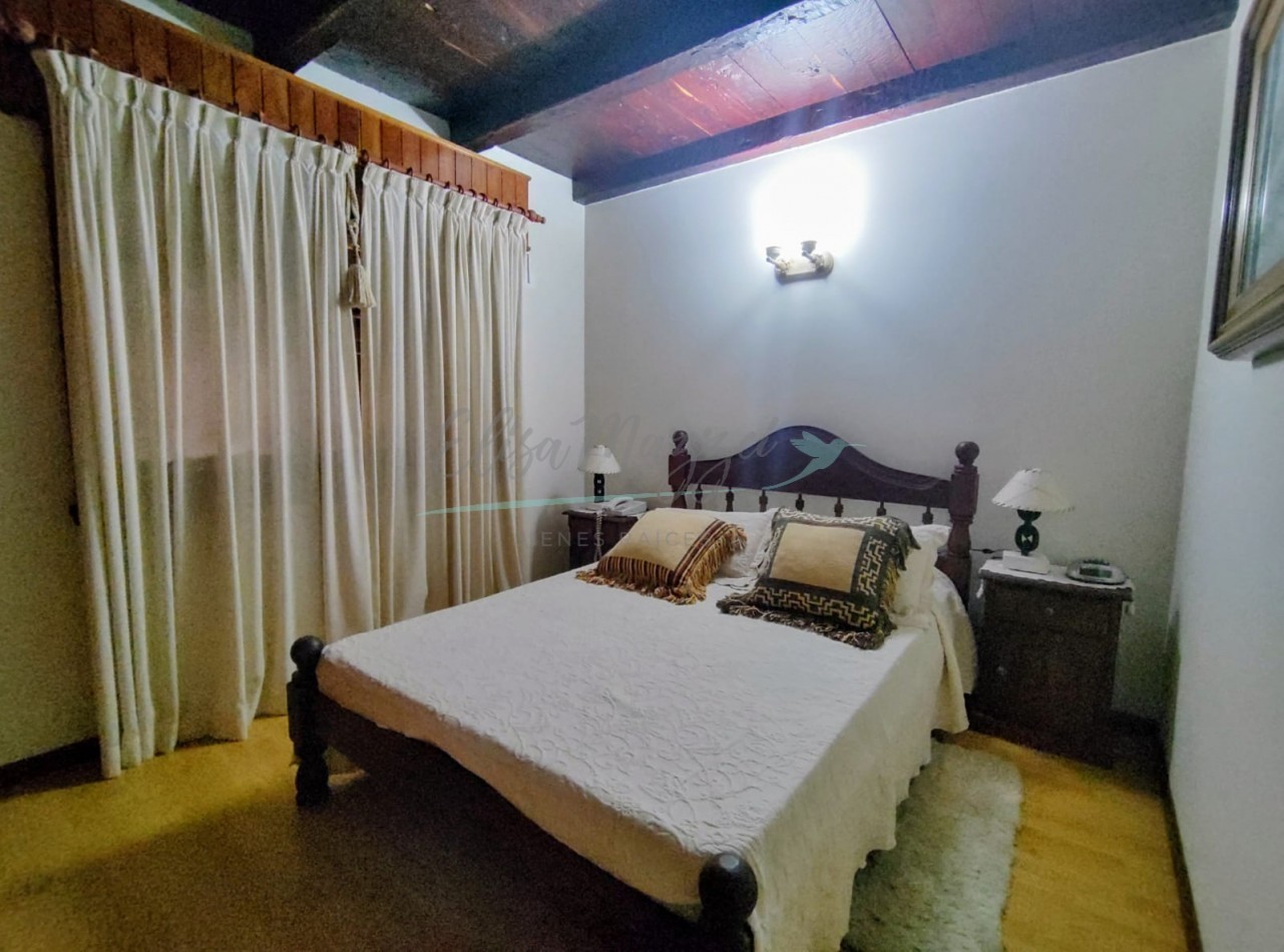 CASA EN VENTA - PINAMAR CENTRO