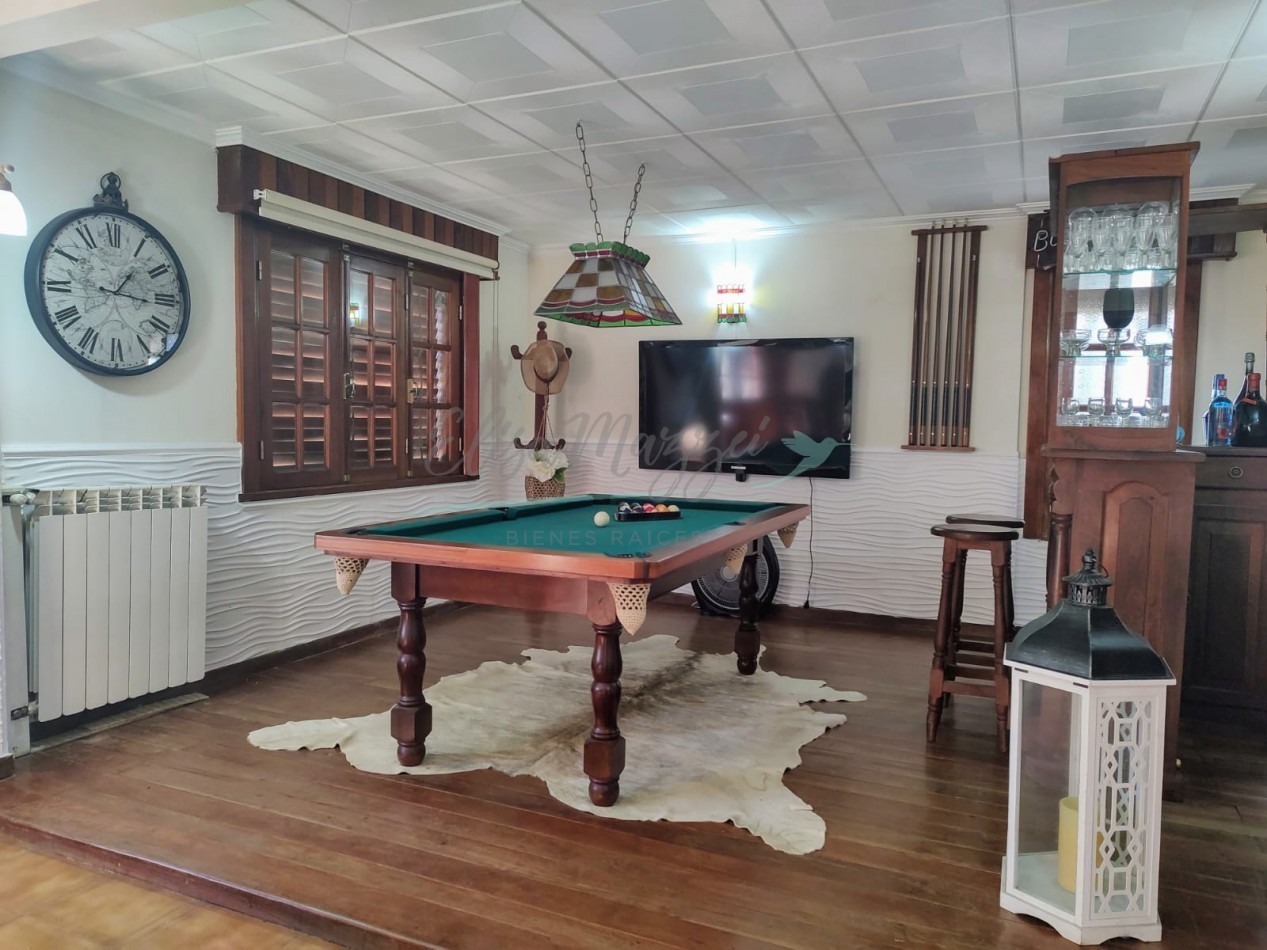 CASA EN VENTA - PINAMAR CENTRO