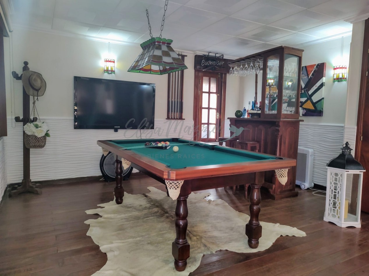 CASA EN VENTA - PINAMAR CENTRO