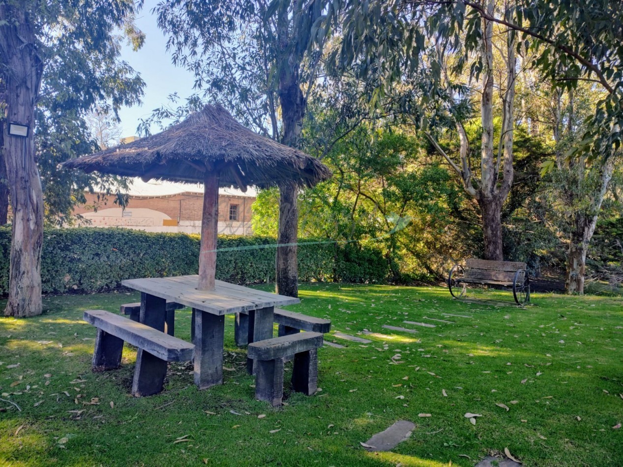 CASA EN VENTA - PINAMAR CENTRO