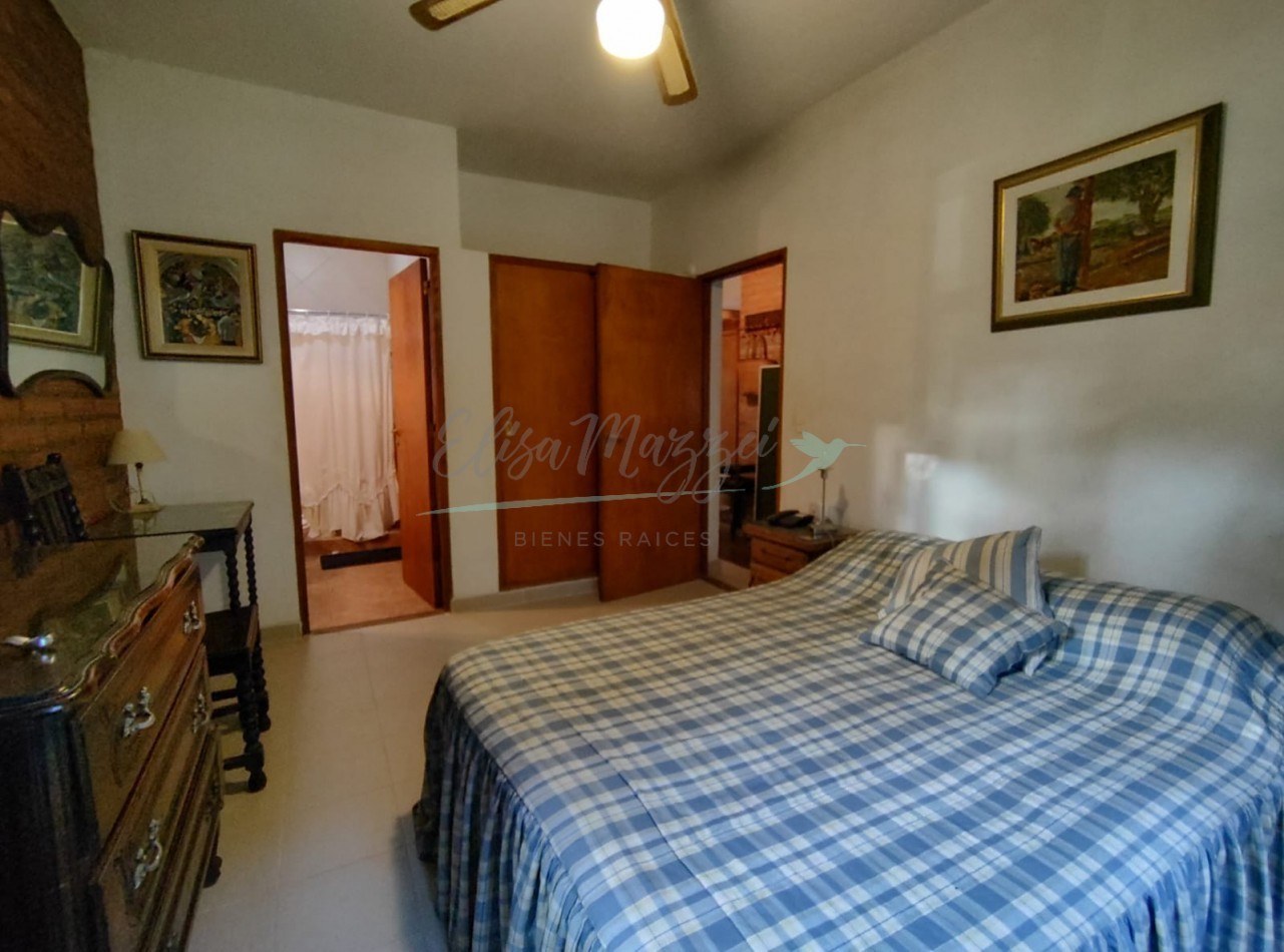 CASA EN VENTA - VALERIA DEL MAR