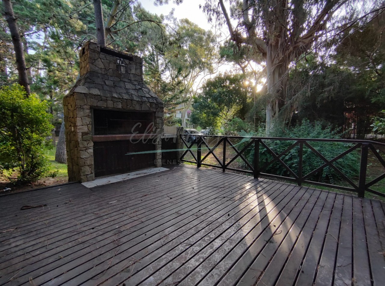 CASA EN VENTA - VALERIA DEL MAR