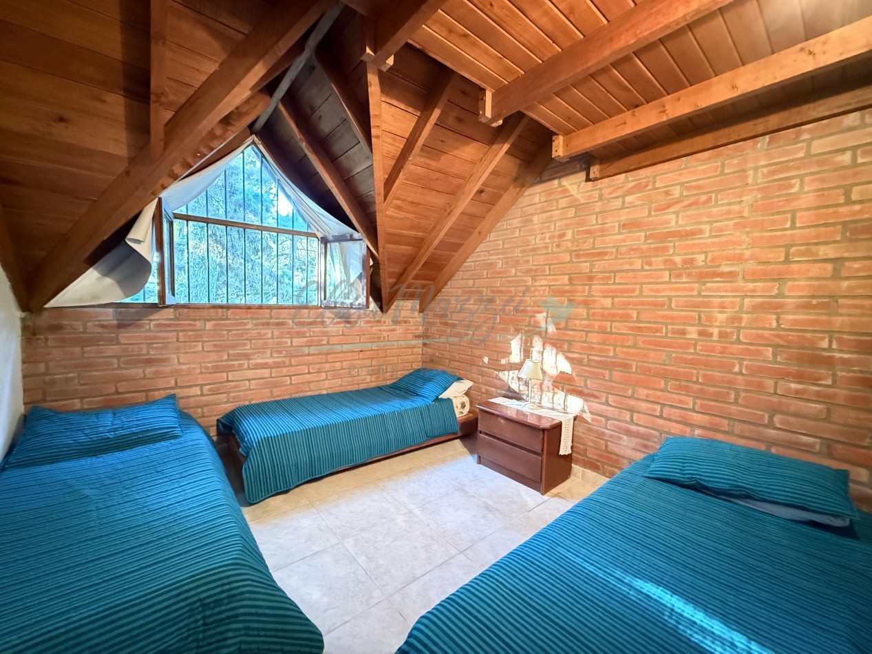 CASA EN VENTA - VALERIA DEL MAR