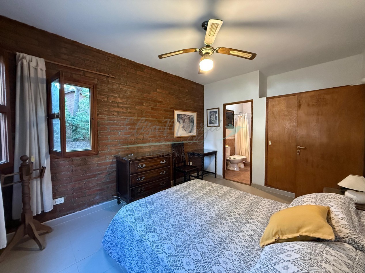 CASA EN VENTA - VALERIA DEL MAR