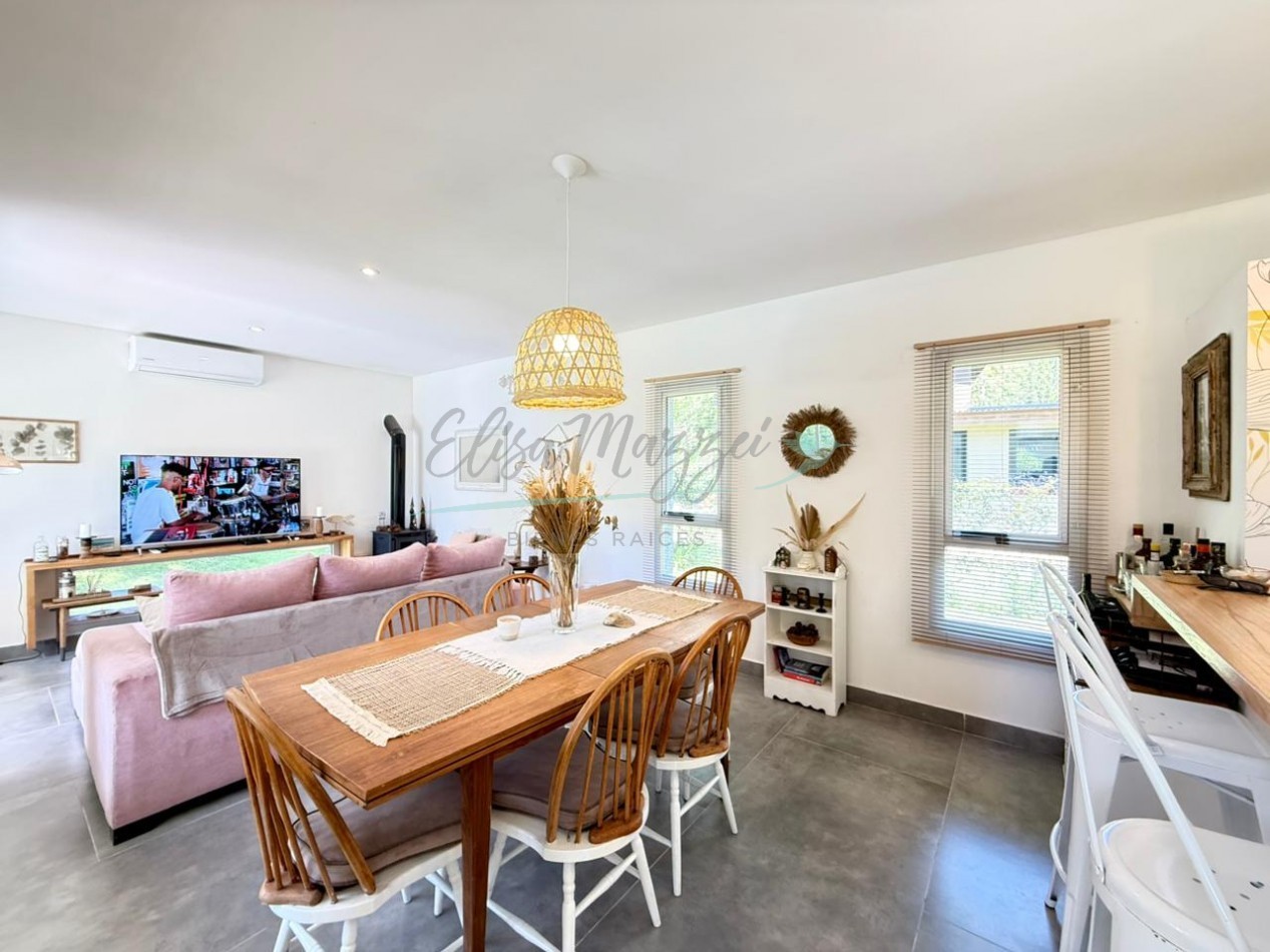 CASA EN VENTA - PINAMAR 