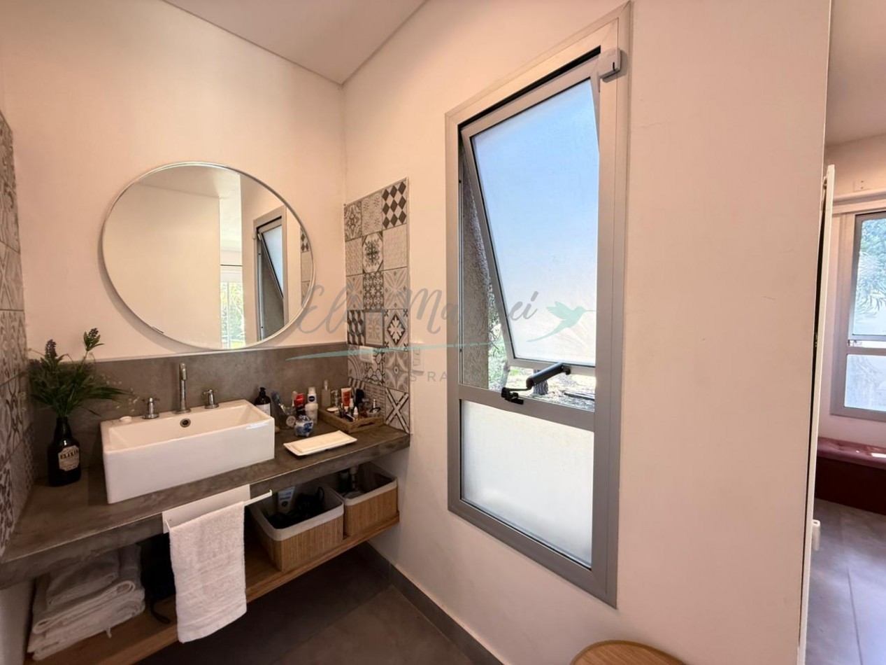 CASA EN VENTA - PINAMAR 