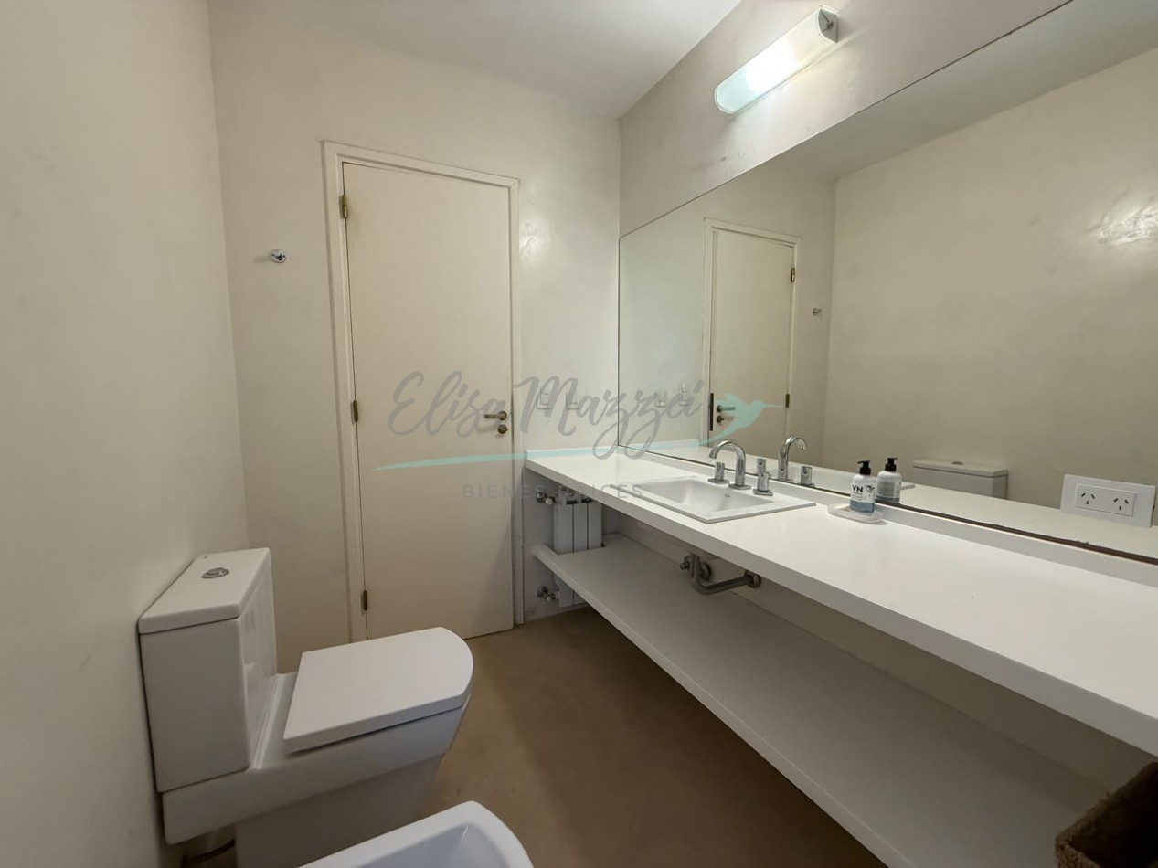 CASA EN VENTA - PINAMAR 