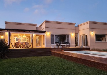 CASA EN ALQUILER ANUAL 
